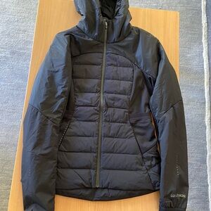 Lululemon jacket.  Super light. NEW.